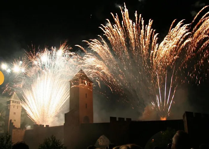 Maison Anatole France 아파트 카오르